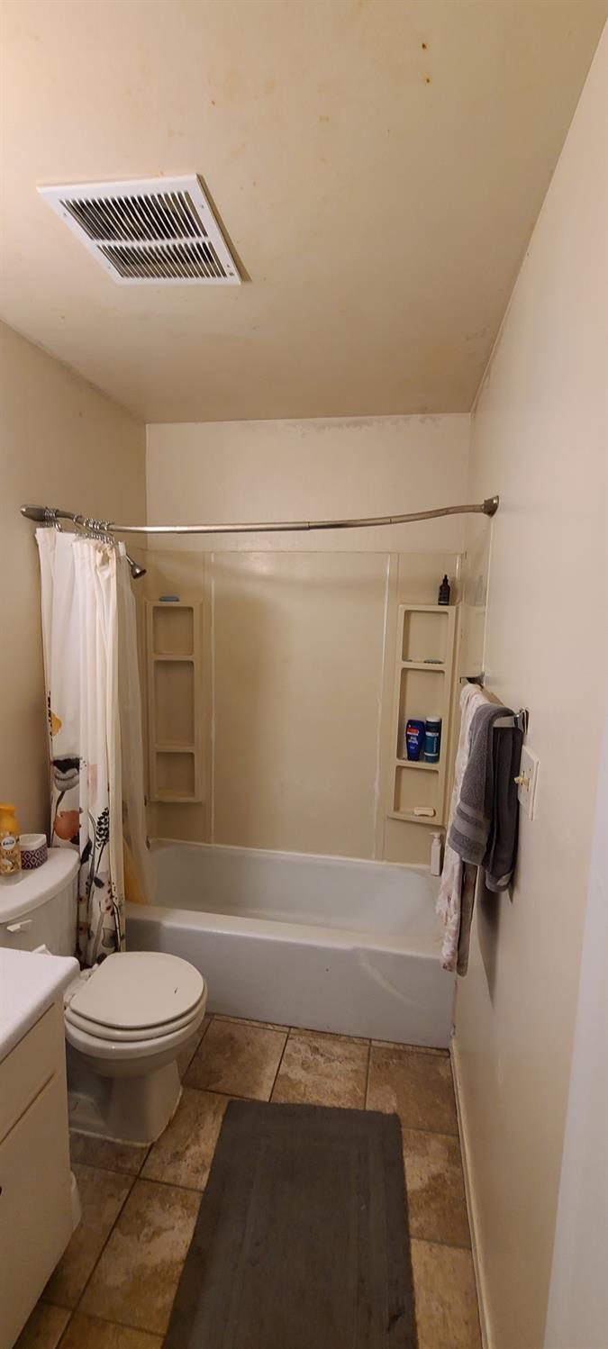 Photo #7: 223090144 Listing 