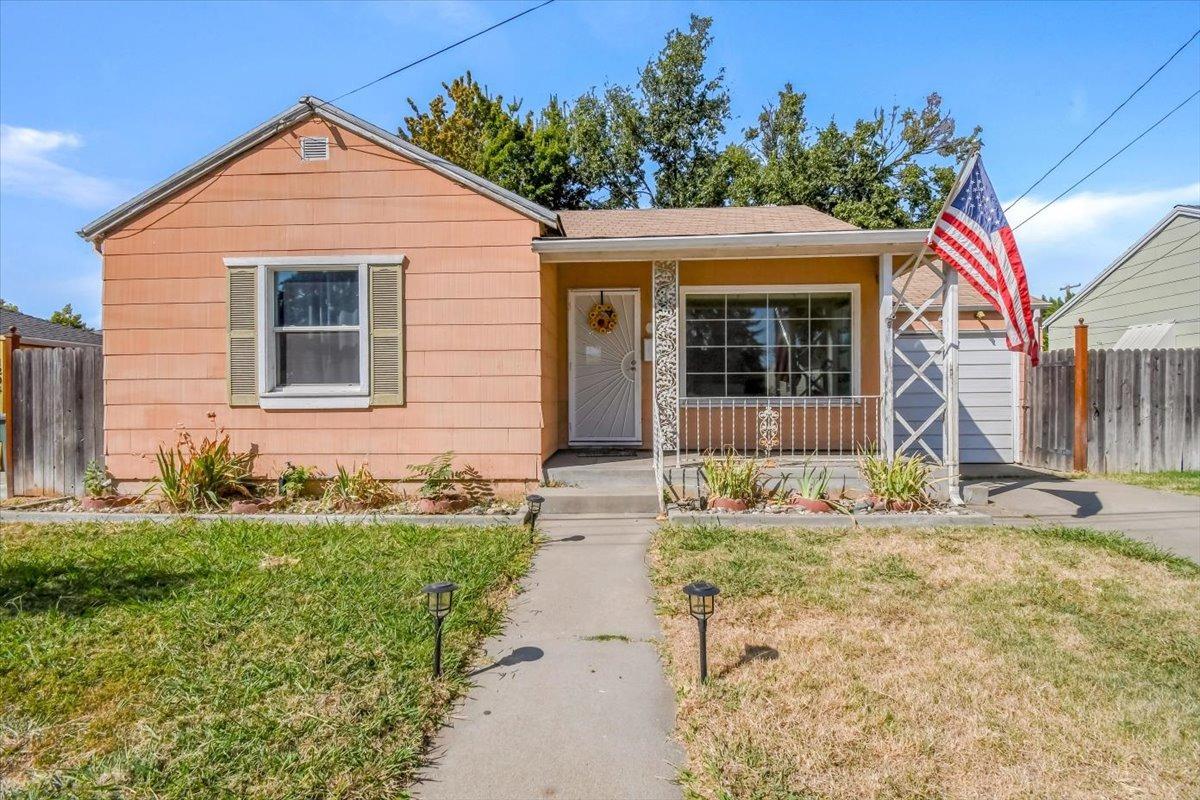 Photo of 1212 Freeman St in Marysville, CA