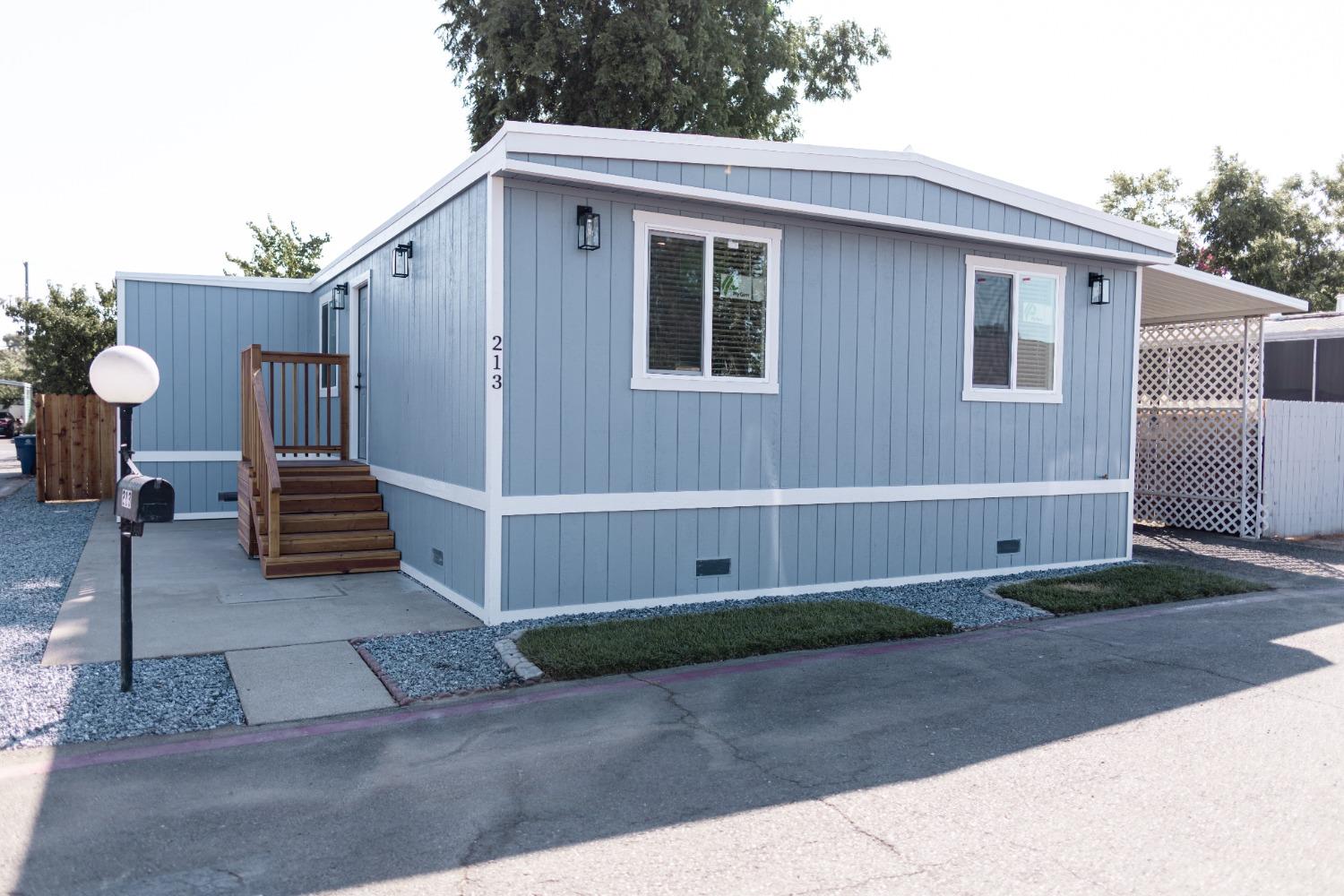 Photo of 6025 Dias Ave #213 in Sacramento, CA