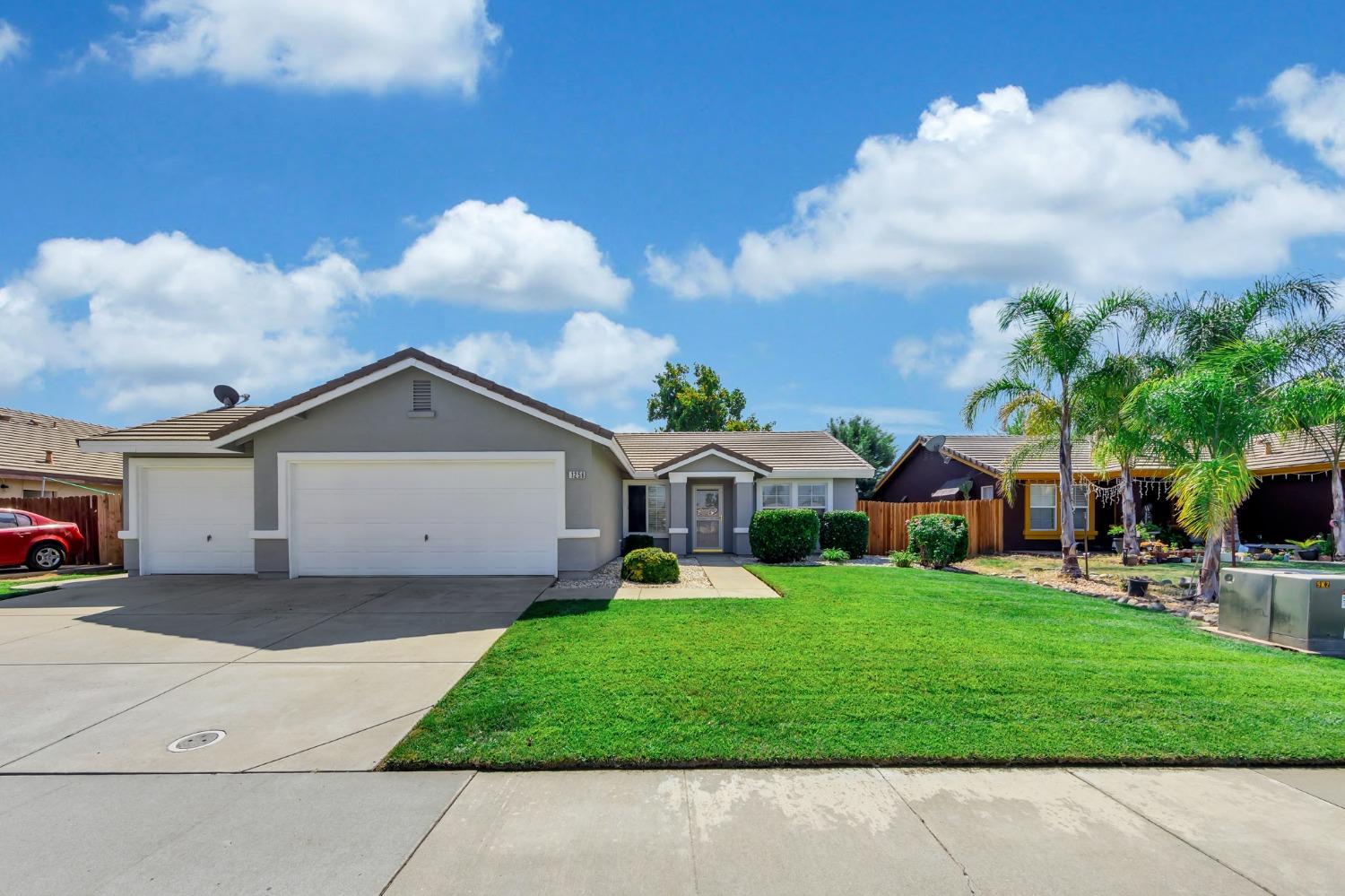 Photo of 1256 Ivywood Dr in Galt, CA