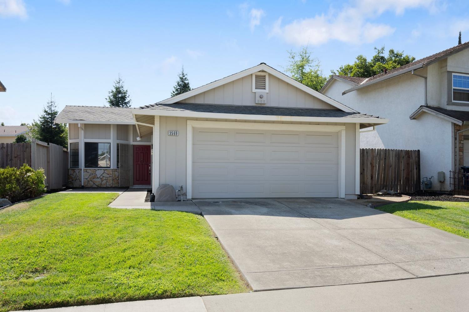 Photo of 3569 Binghamton Dr in Sacramento, CA