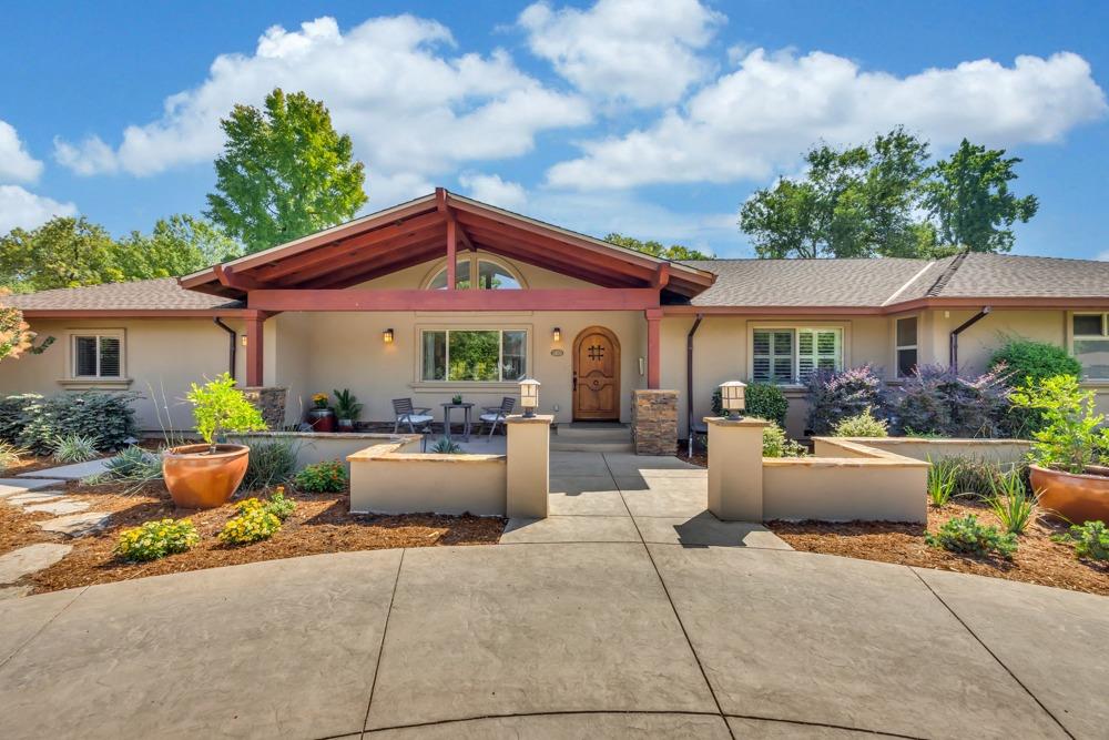 Photo of 1450 Las Salinas Wy in Sacramento, CA