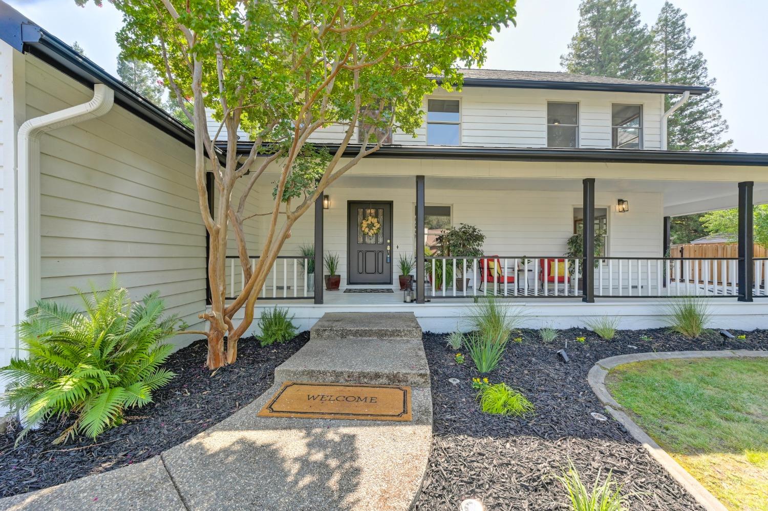 Photo of 210 Firestone Dr in Roseville, CA