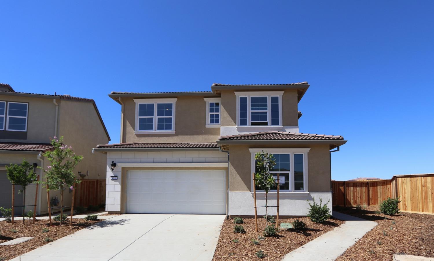 Photo of 4770 Tilly Dr in Folsom, CA