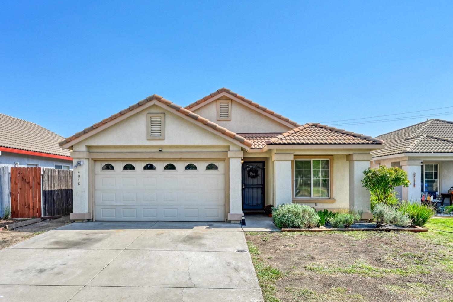 Photo of 4048 Santa Fe Wy in North Highlands, CA