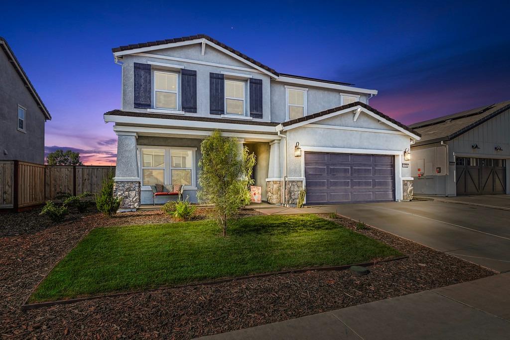 Photo of 1125 Cedar Dr in Wheatland, CA