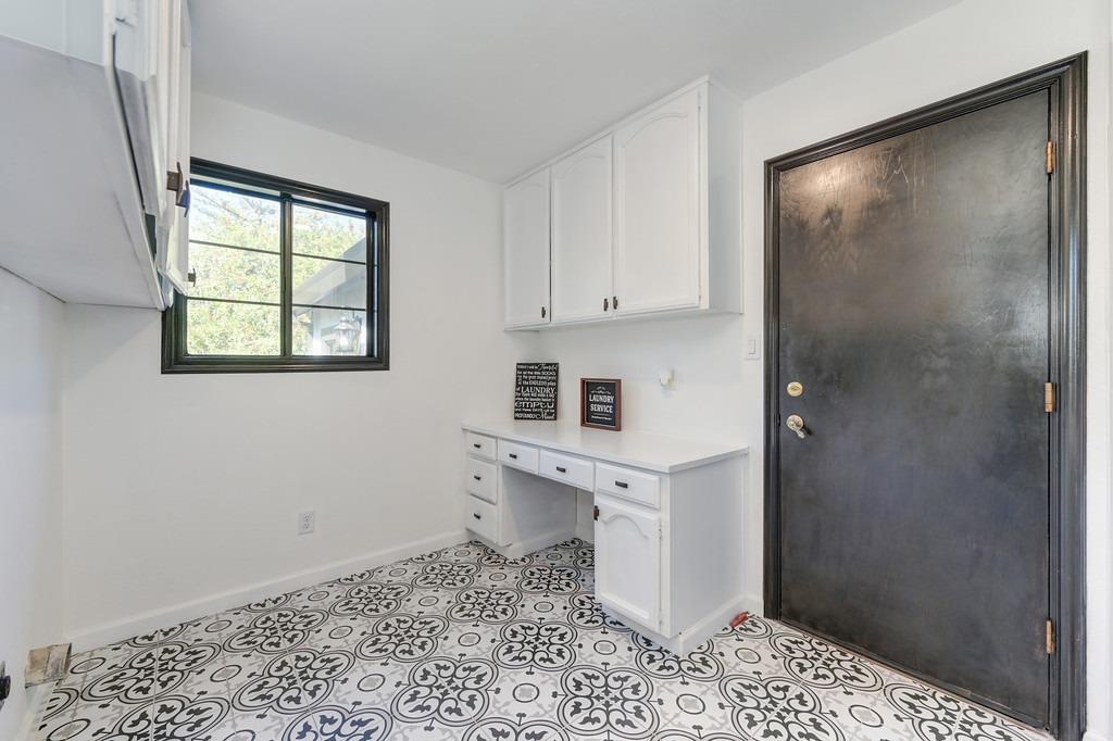 Ridgeglen Way, Fair Oaks, California image 46