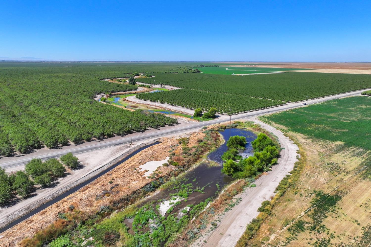 Road 9, Firebaugh, California image 7