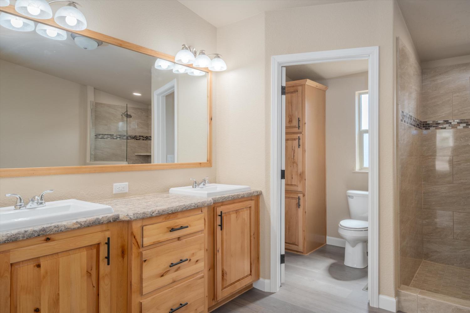 Detail Gallery Image 19 of 36 For 1692 Mulberry Ln, Paradise,  CA 95969 - 3 Beds | 2 Baths