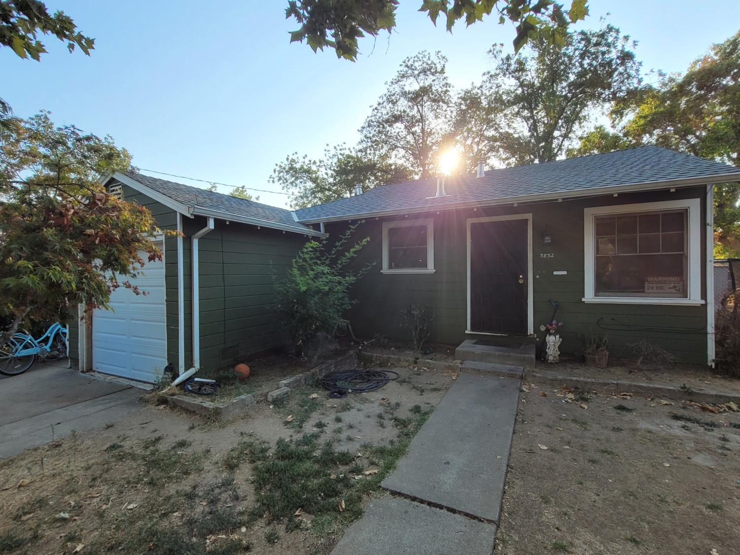 Photo of 3832 38th St in Sacramento, CA
