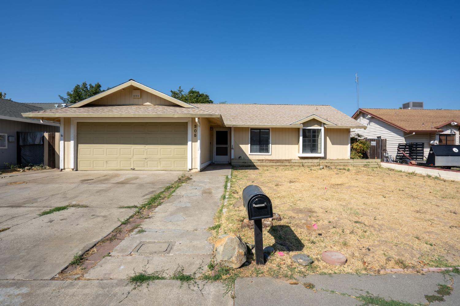 Photo of 305 Withington Ave in Rio Linda, CA