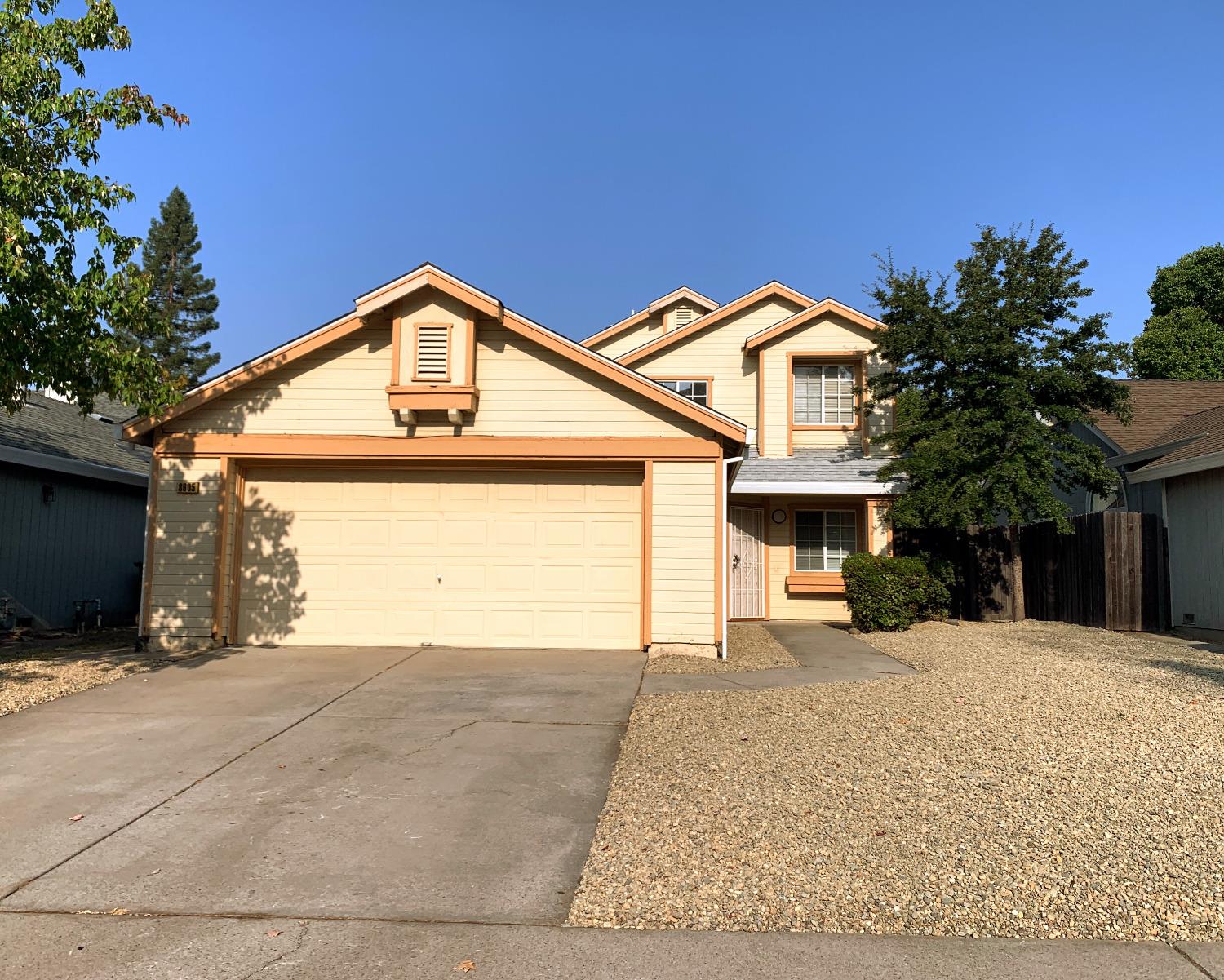 Photo of 8605 Valley Rim Wy in Antelope, CA