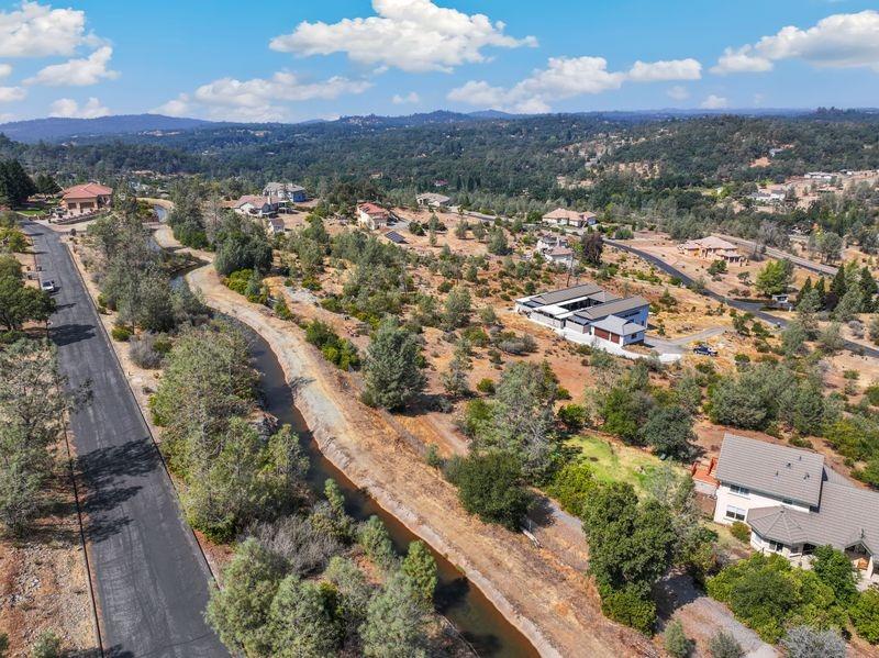 Photo of 3022 Red Deer Ct in Auburn, CA