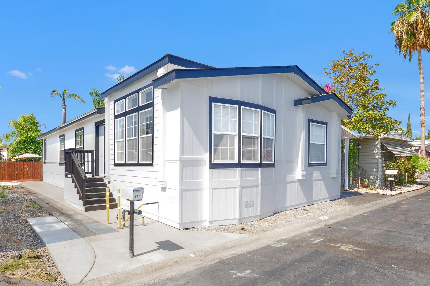 Photo of 177 Whispering Pines Dr in Rancho Cordova, CA