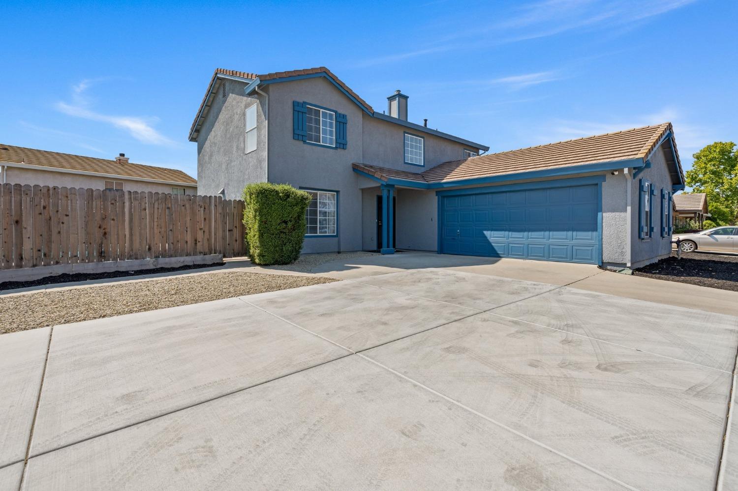 Photo of 8403 Mcgray Wy in Elk Grove, CA