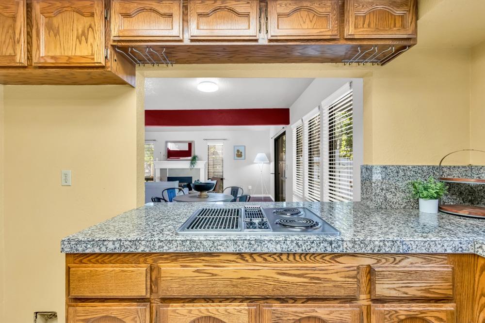 Photo #17: 223092686 Listing: Photo #17