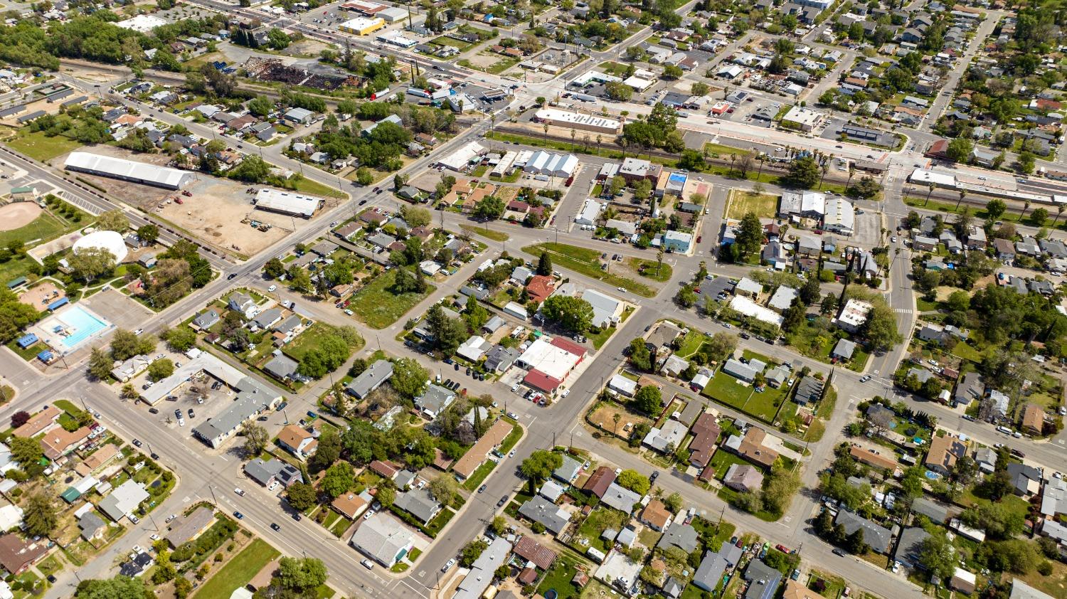 Elm Street, Live Oak, California image 33