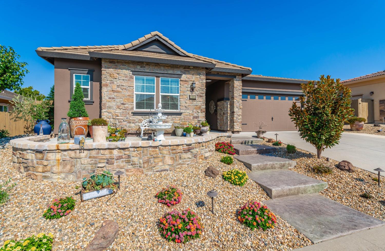 Photo of 2305 Beamreach Ct in Lincoln, CA