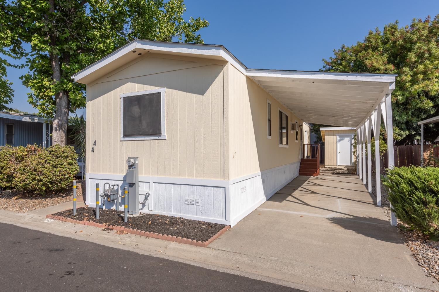 Photo of 26262 County Rd 21A #44 in Esparto, CA