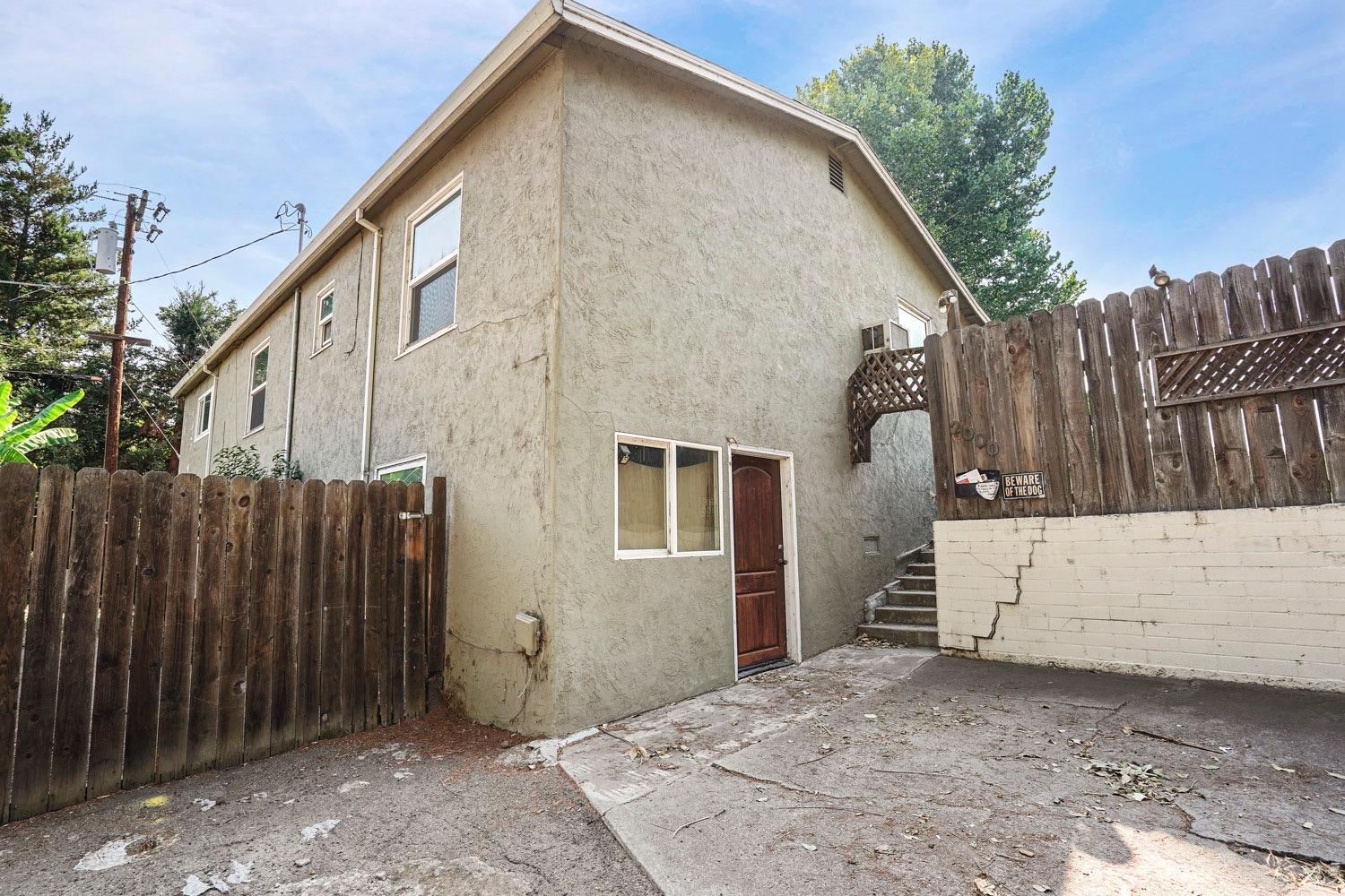 Photo of 2000 Carlton in Stockton, CA