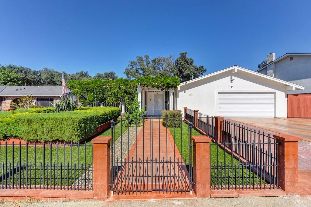 Photo of 7133 Mary Ann Wy in Citrus Heights, CA