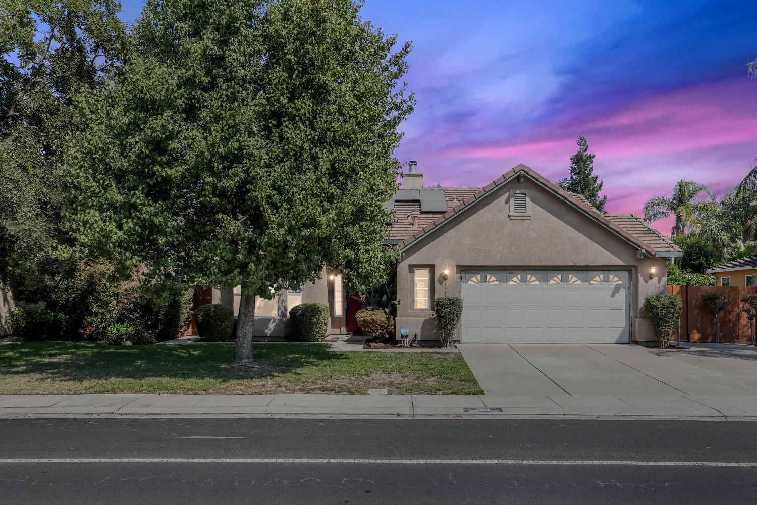 Photo of 1318 Primavera Ave in Manteca, CA
