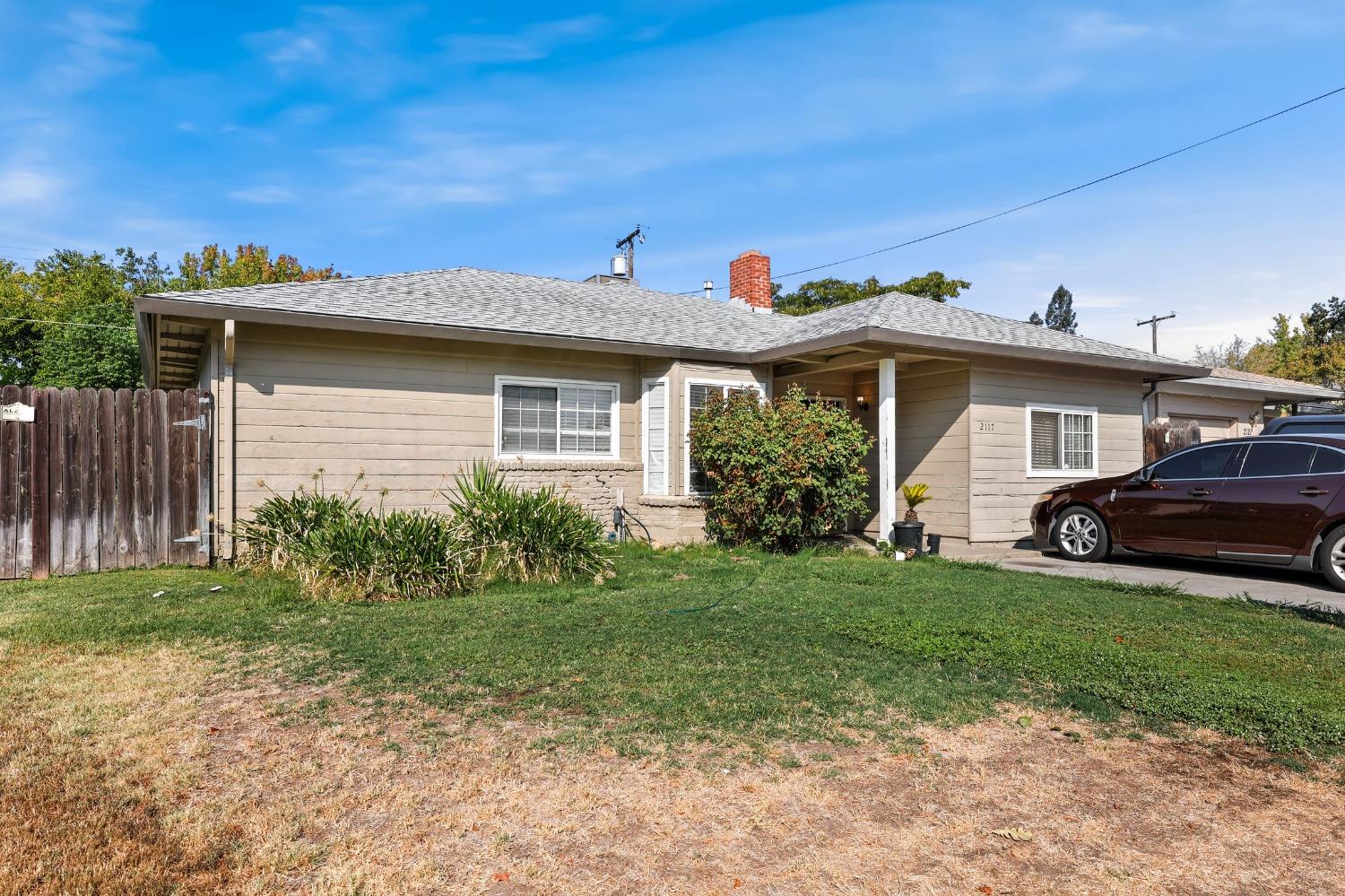 Photo of 2117 Cortez Ln in Sacramento, CA