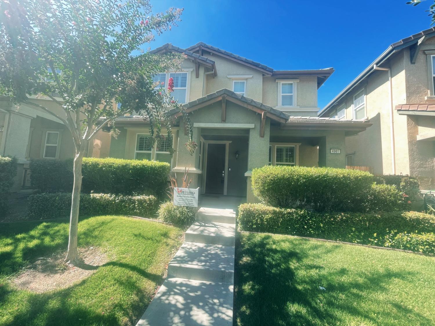 Photo of 4961 Kokomo Dr in Sacramento, CA