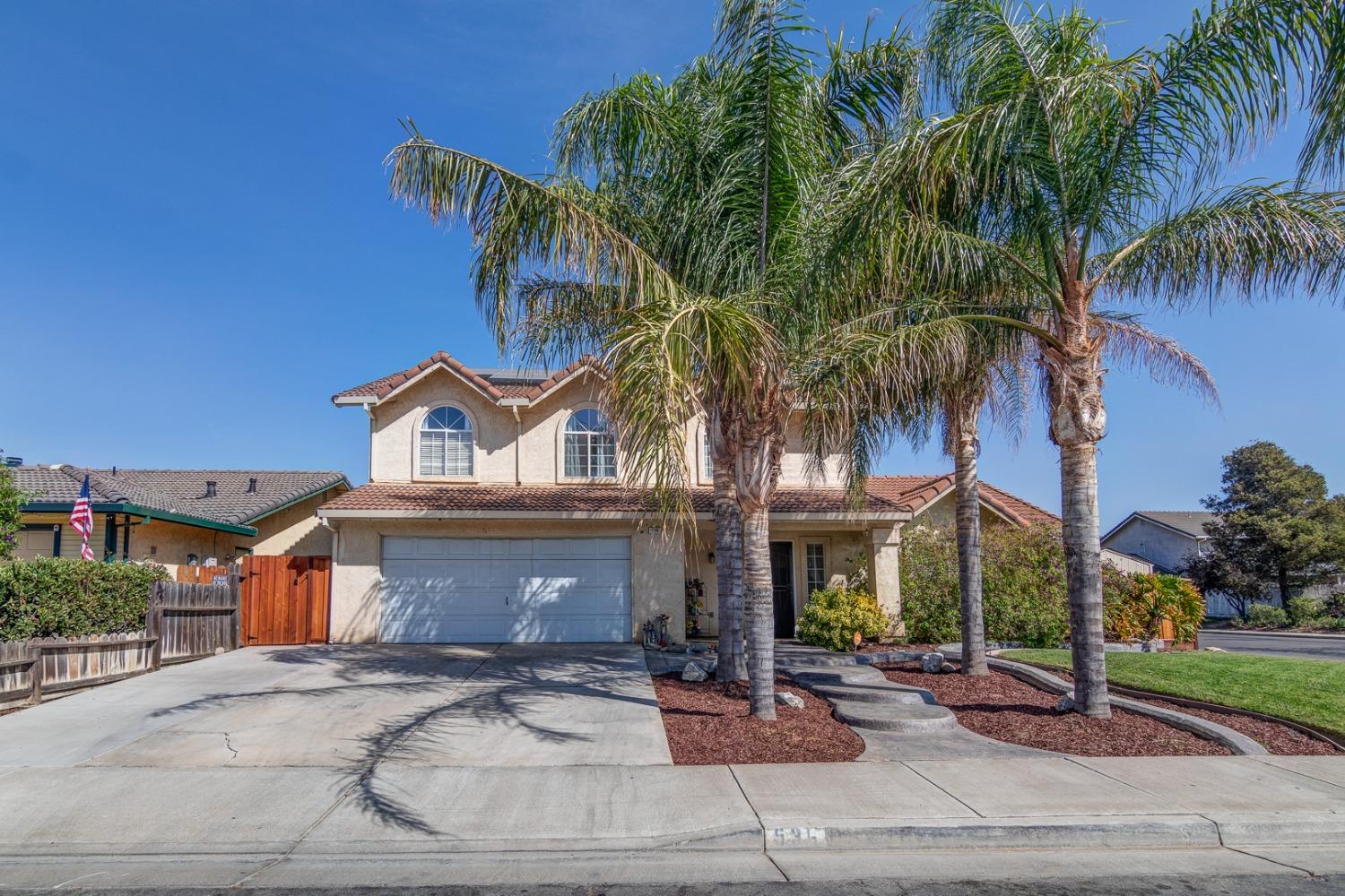 Photo of 536 Pinewood Ct in Los Banos, CA