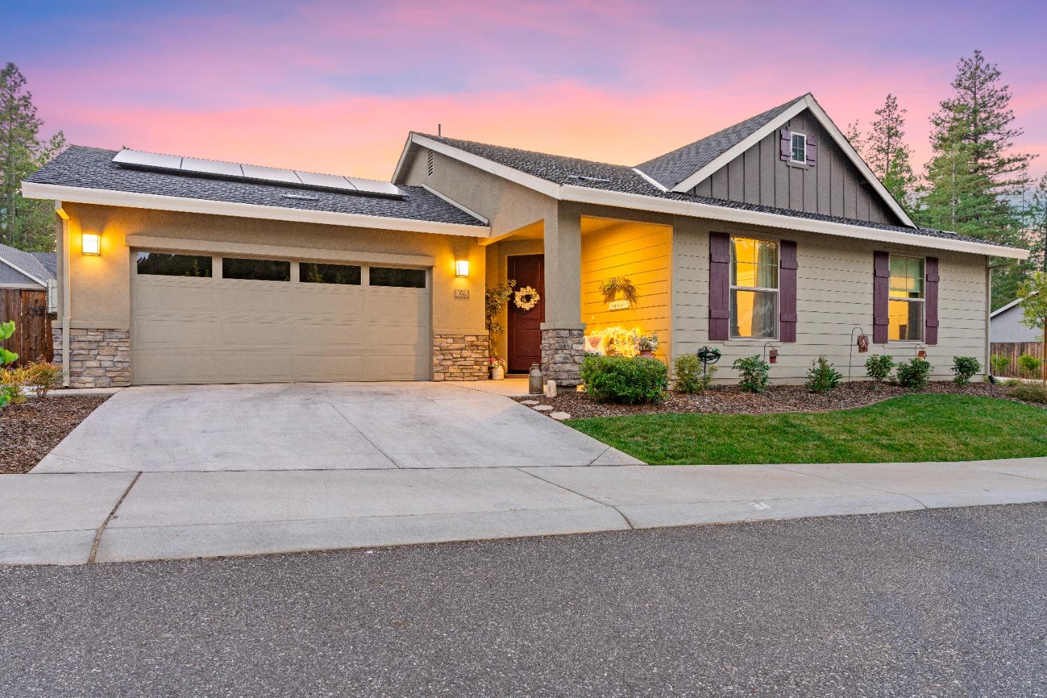 Photo of 106 Lone Jack Pl in Grass Valley, CA