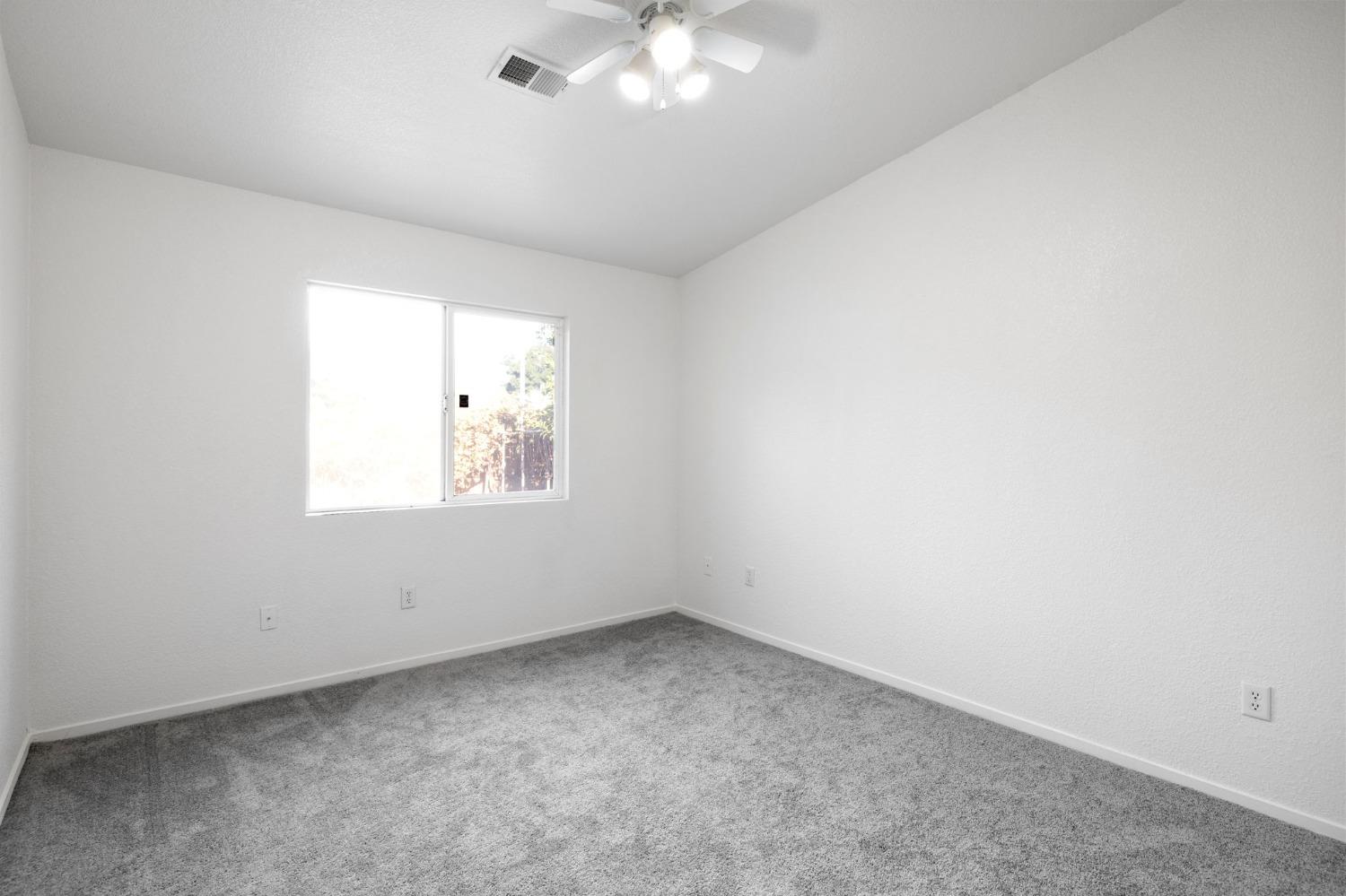 Detail Gallery Image 21 of 26 For 15 E San Pedro St, Merced,  CA 95341 - 4 Beds | 2 Baths