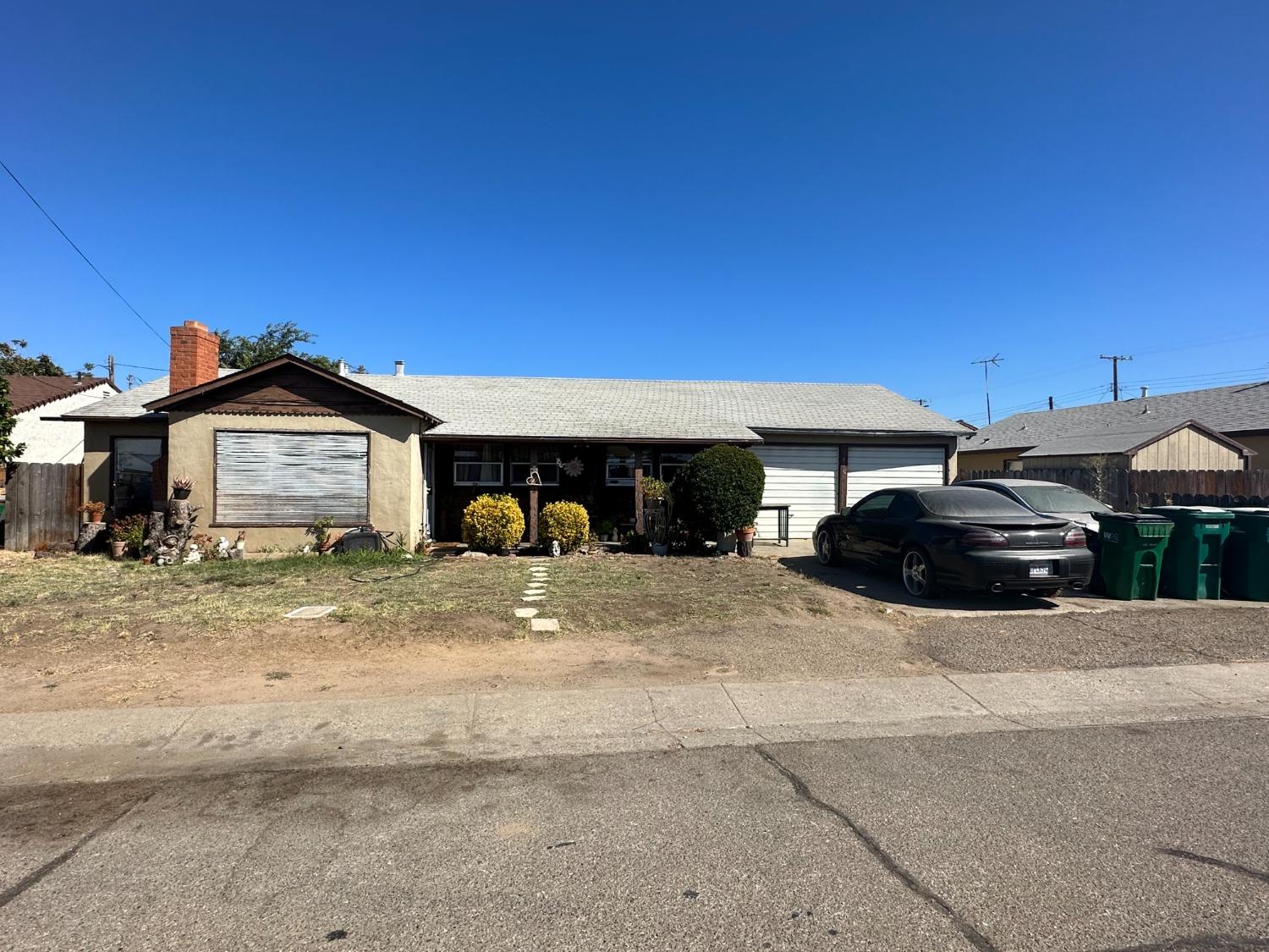 Photo of 1416 Voelker Dr in Lodi, CA
