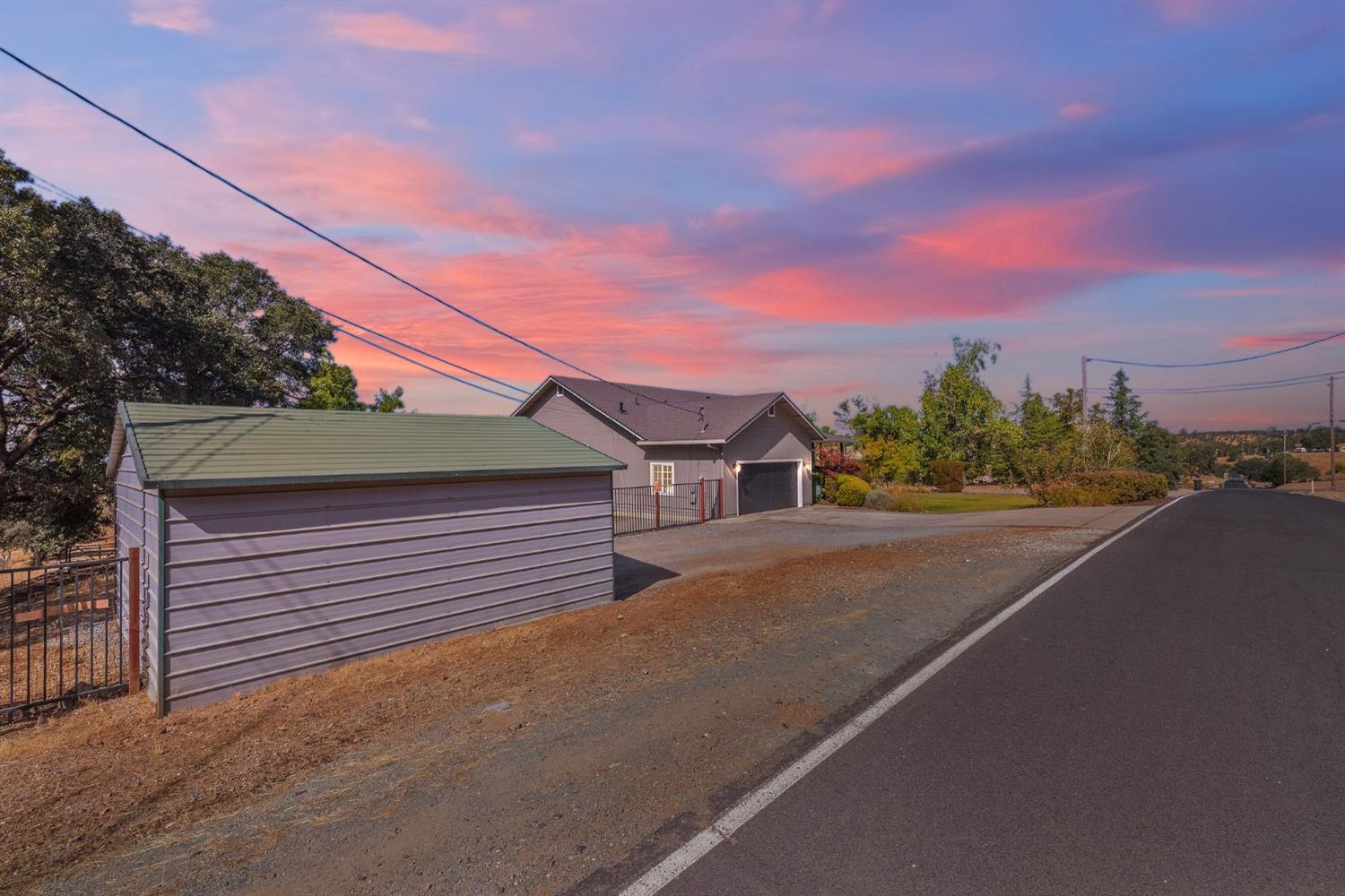 Mitchell Lane, Valley Springs, California image 9