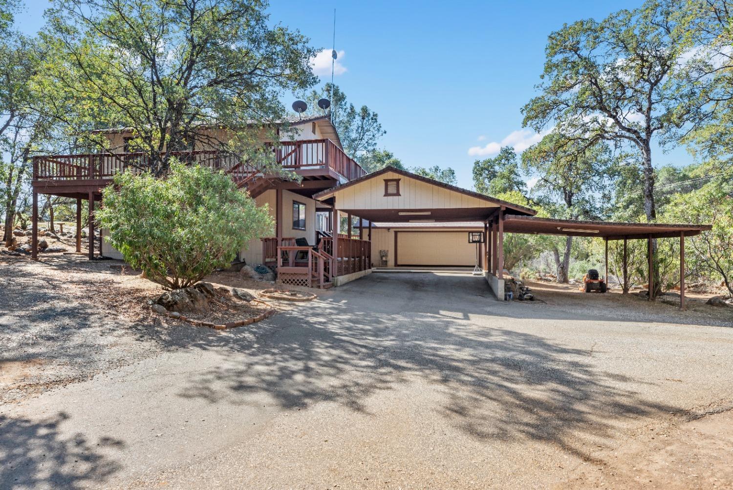 Photo of 15180 Forrest Rd in Grass Valley, CA