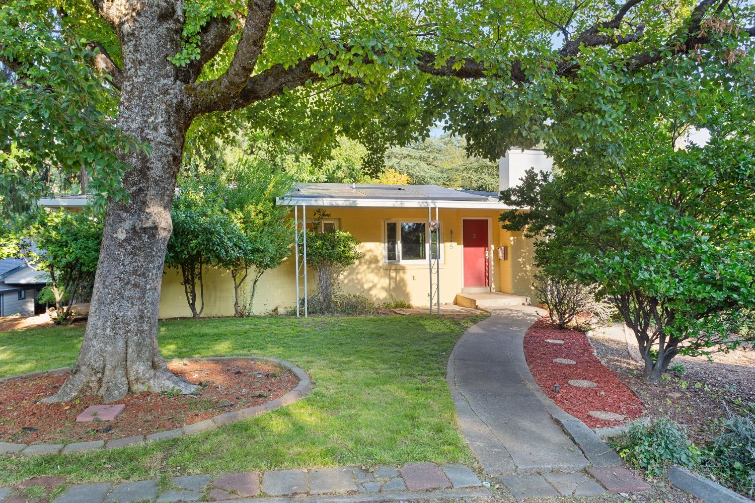 Photo of 3145 Sheridan St in Placerville, CA