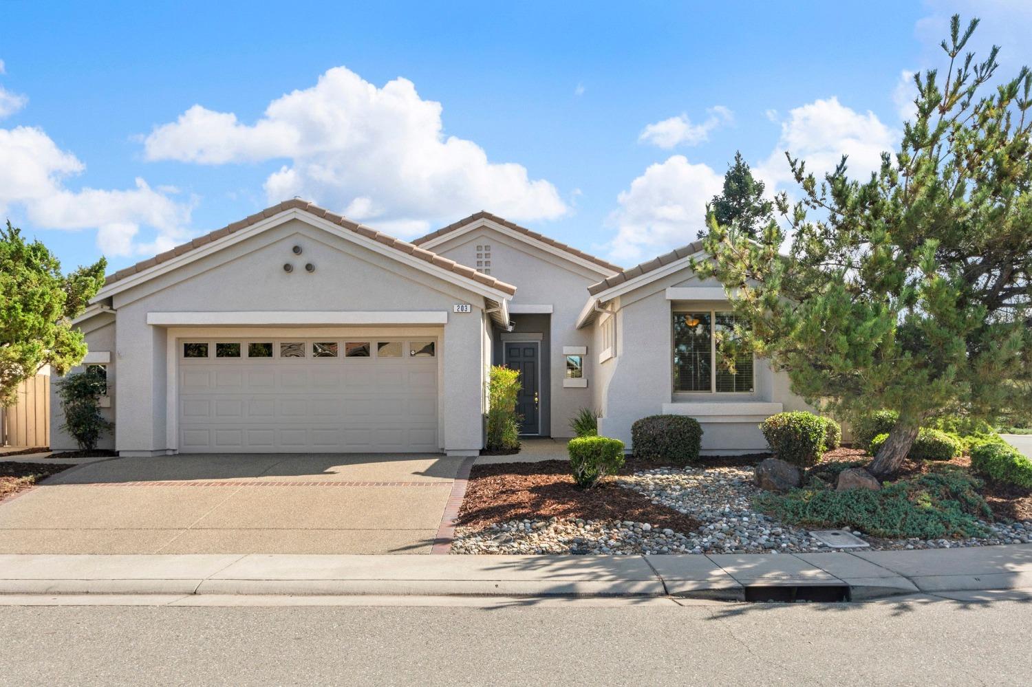 Photo of 203 Saddlehorn Loop in Lincoln, CA