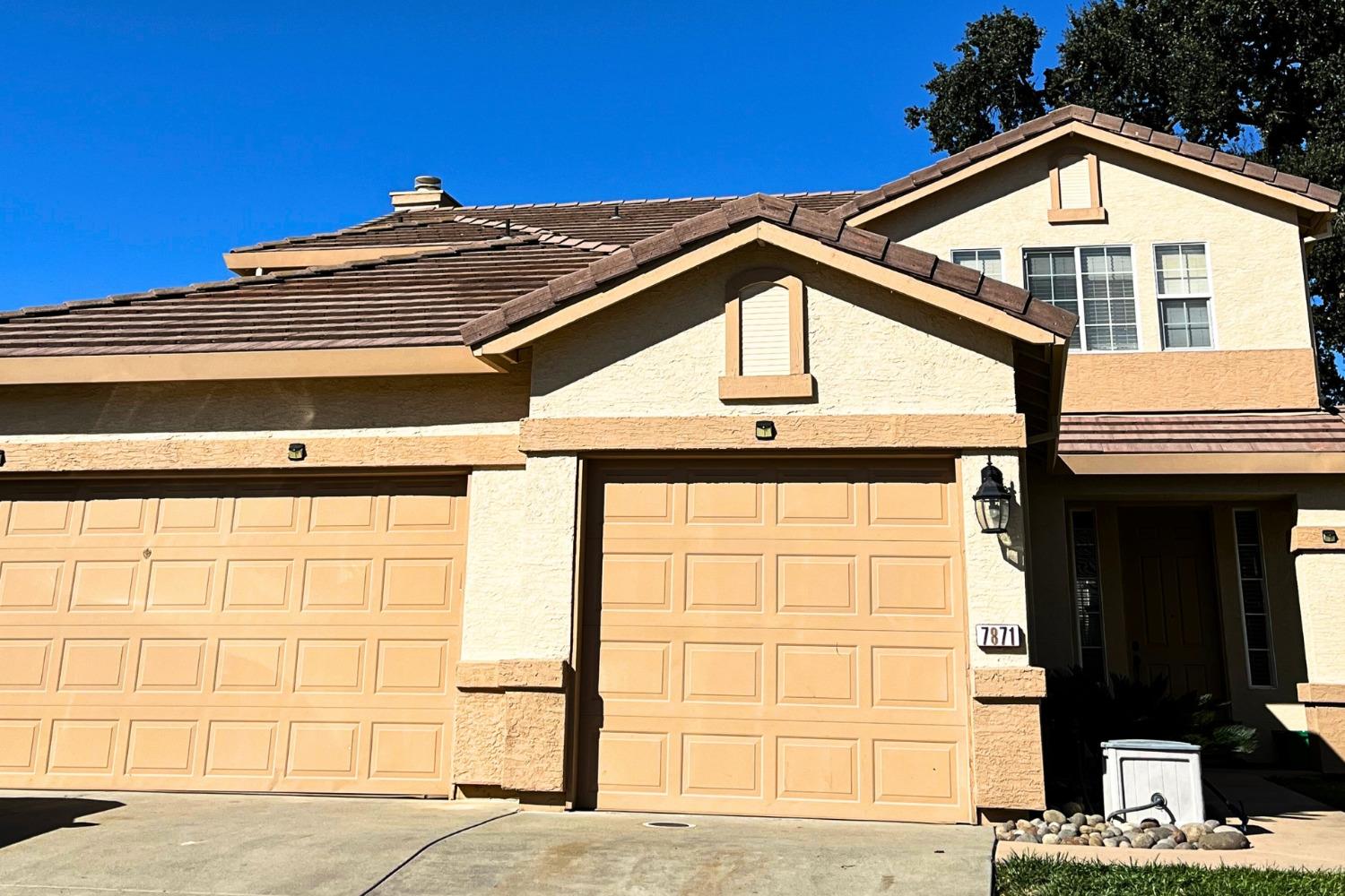 Photo of 7871 Doe Trail Wy in Antelope, CA