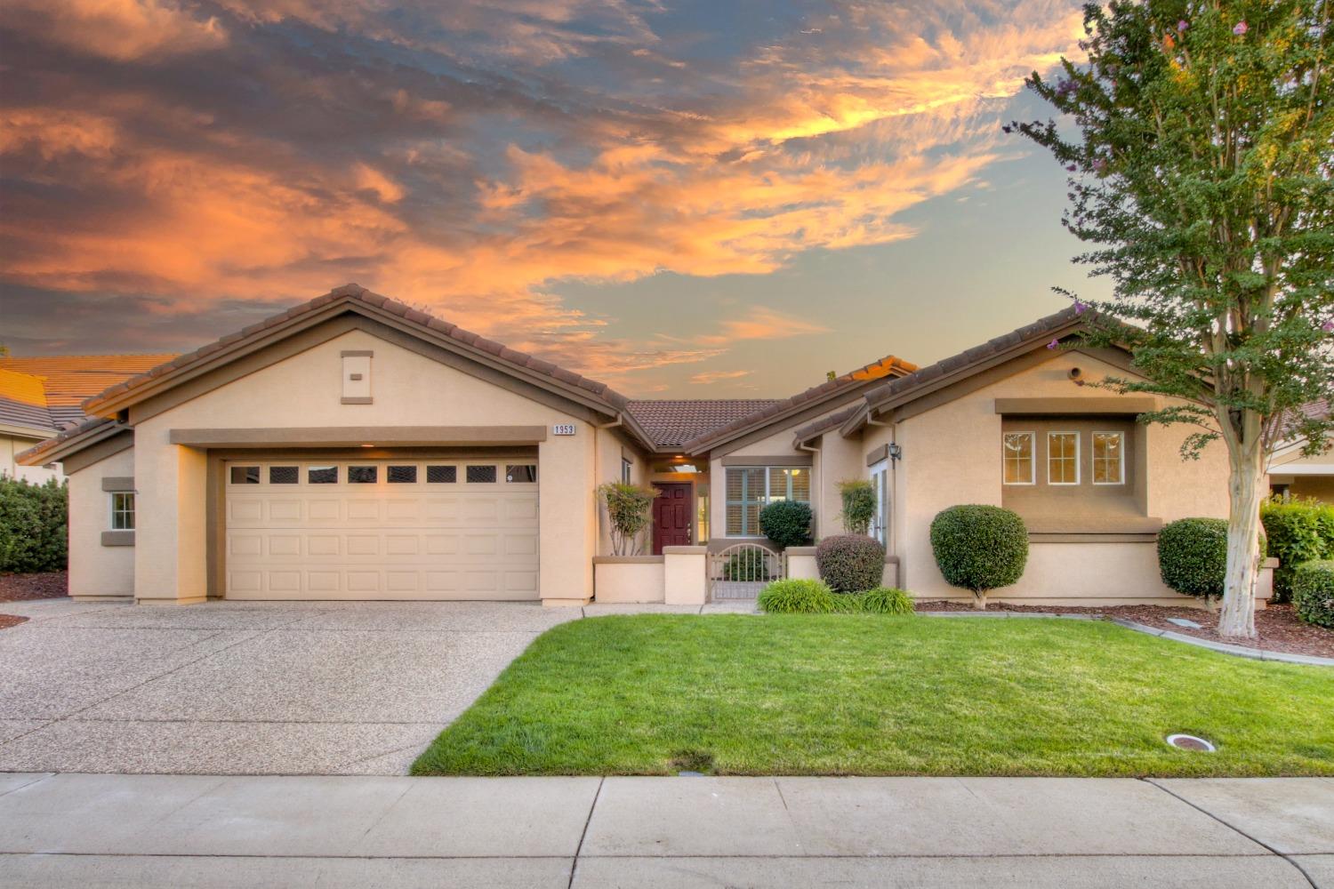 Photo of 1953 Creekcrest Ln in Lincoln, CA