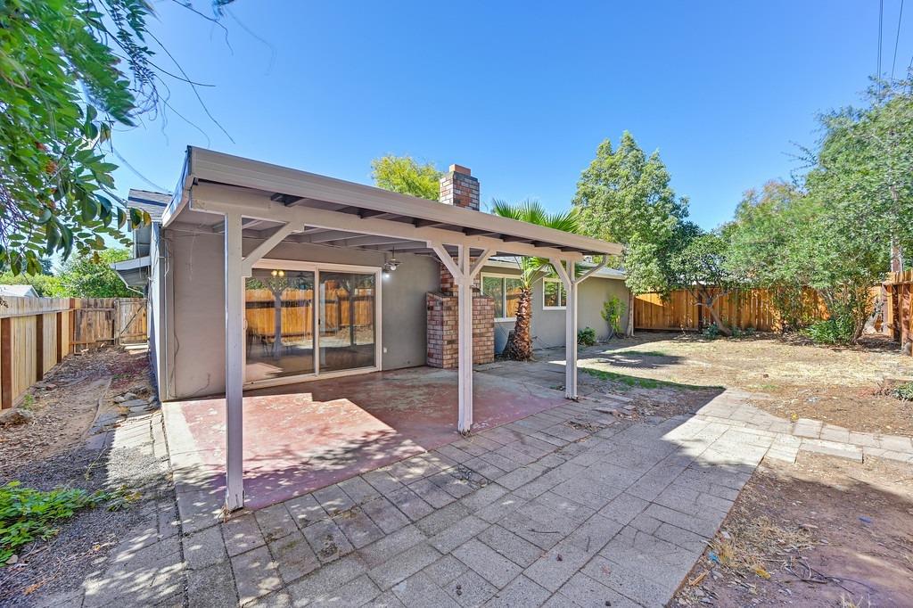 Waterbury Way, Fair Oaks, California image 37