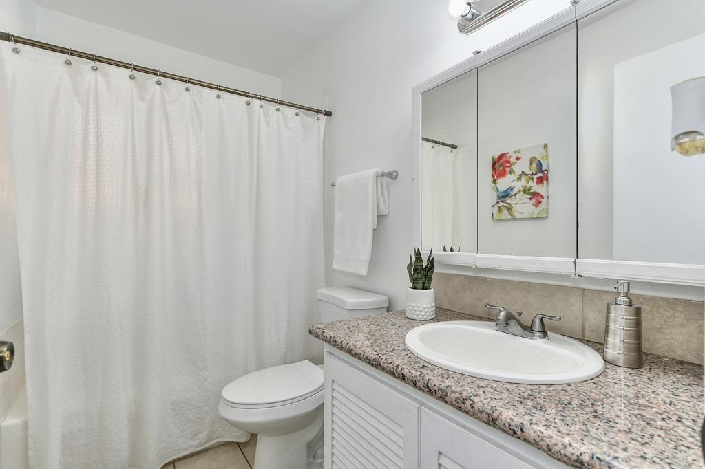 Waterbury Way, Fair Oaks, California image 34