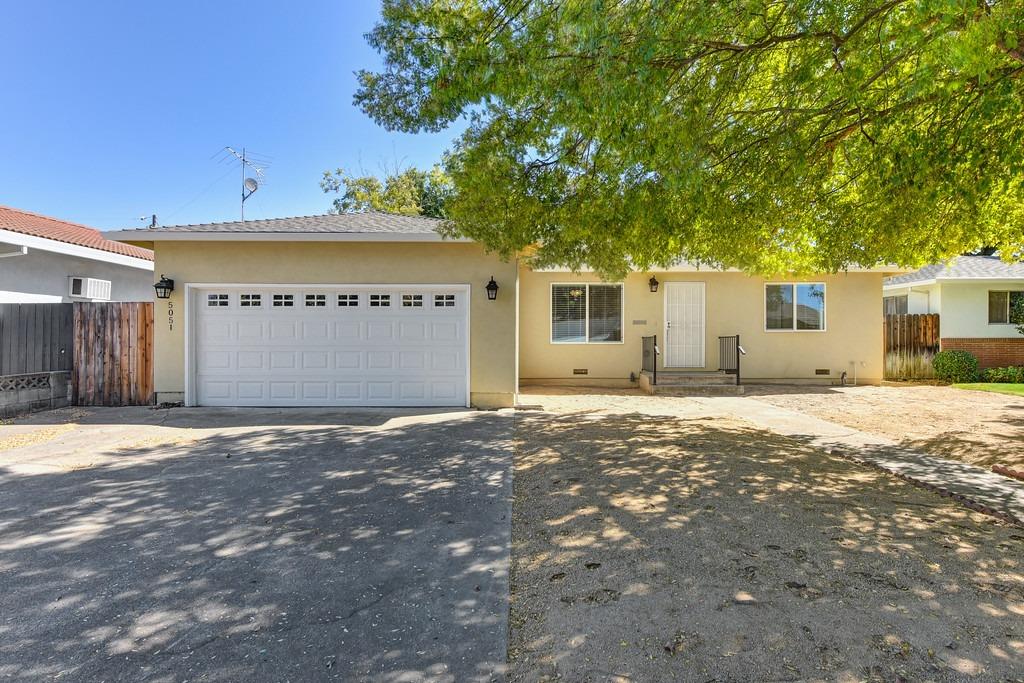 Photo of 5051 Hillard St in Sacramento, CA