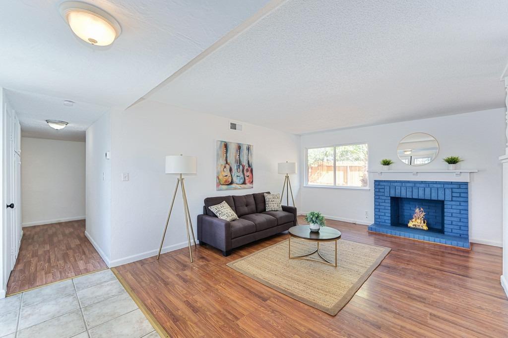 Waterbury Way, Fair Oaks, California image 8