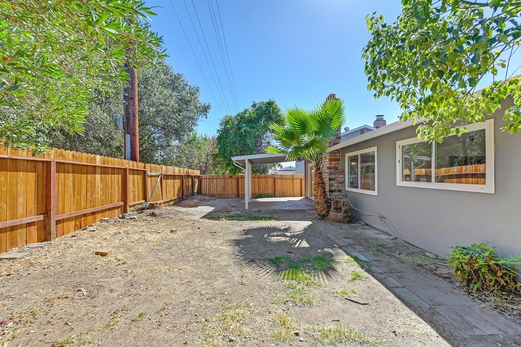 Waterbury Way, Fair Oaks, California image 39