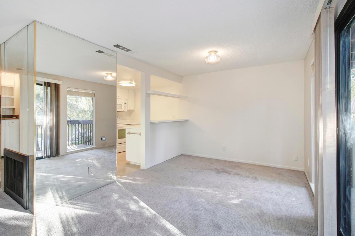 Photo #12: 223086664 Listing 