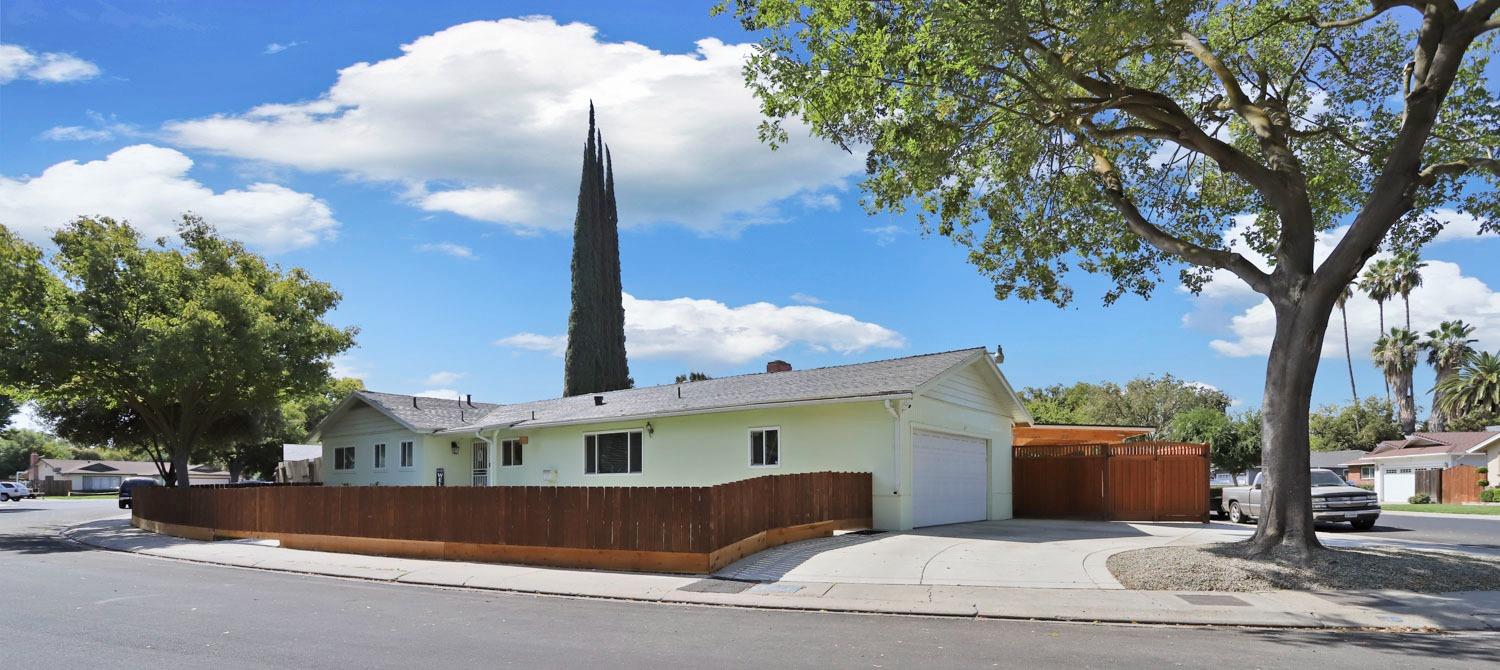 Photo of 2317 Tampico Ct in Modesto, CA
