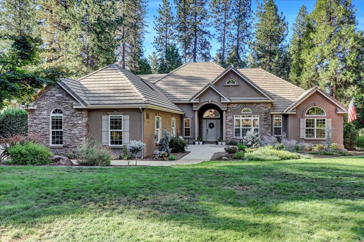 Photo of 12881 Chatsworth Ln in Grass Valley, CA