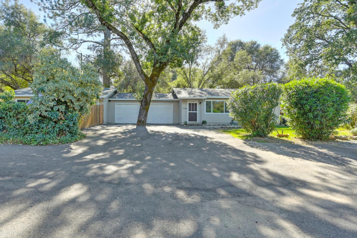 Photo of 7140-7142 Green Valley Rd in Placerville, CA