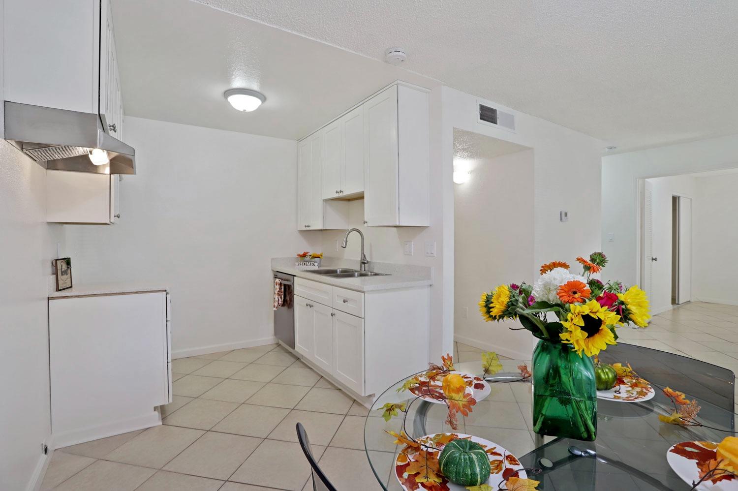 Photo of 4332 Pacific Ave #51 in Stockton, CA