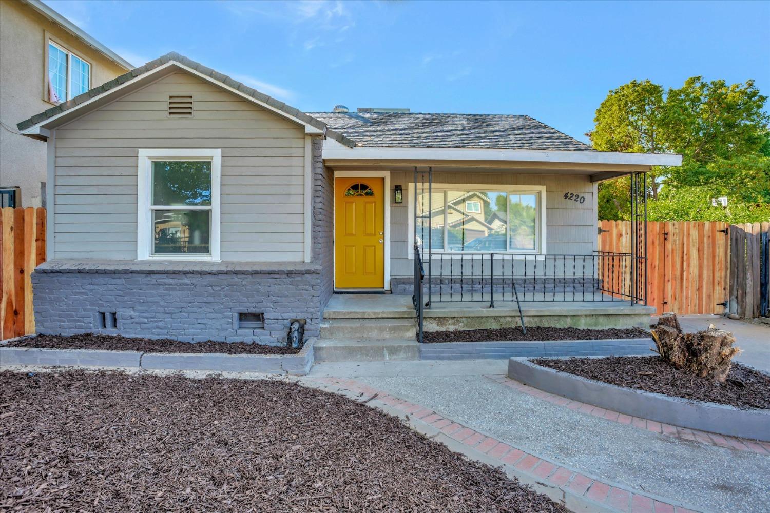 Photo of 4220 36th St in Sacramento, CA