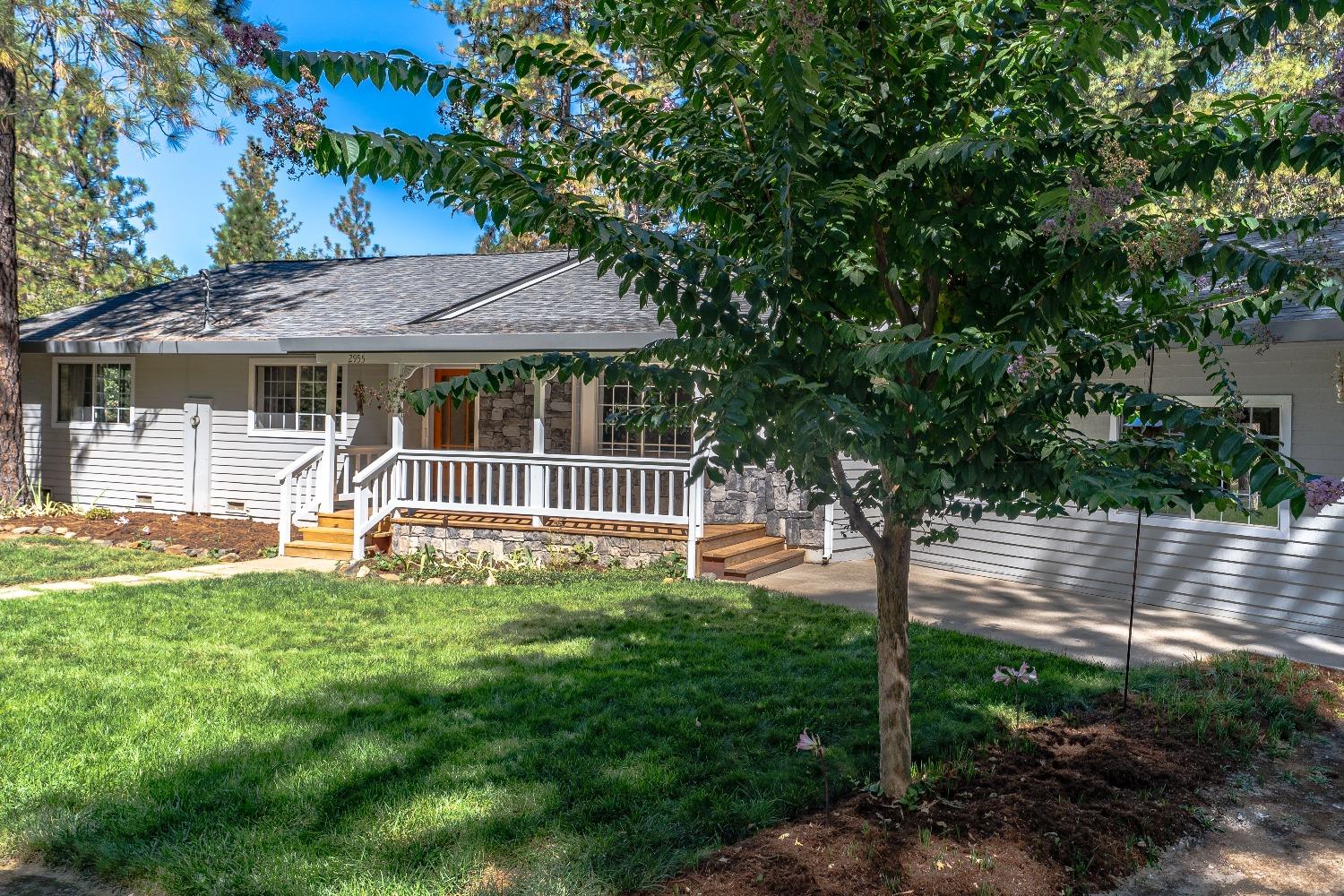 Photo of 2955 Jennifer Ln in Placerville, CA